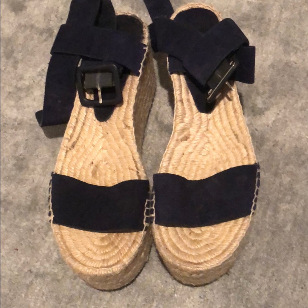 Vince Wedges size 7